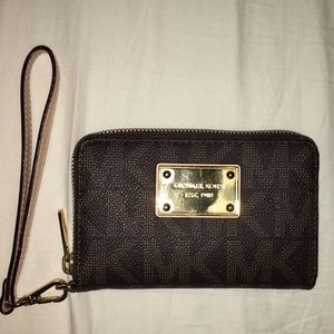 Michael Kors wristlet